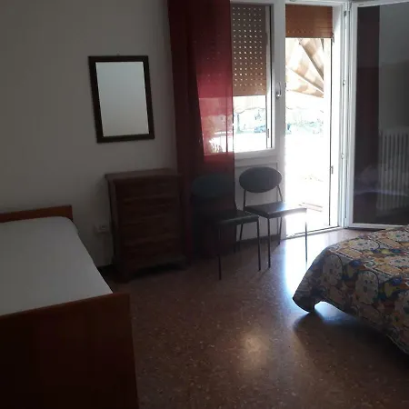 Guest house Venice Vacation 2*